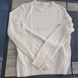 Cream Ivory Uniqlo Sweater
